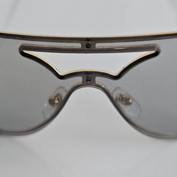 VERSACE WOMEN'S GORGEOUS SUNGLASSES! - Picture 4 of 16